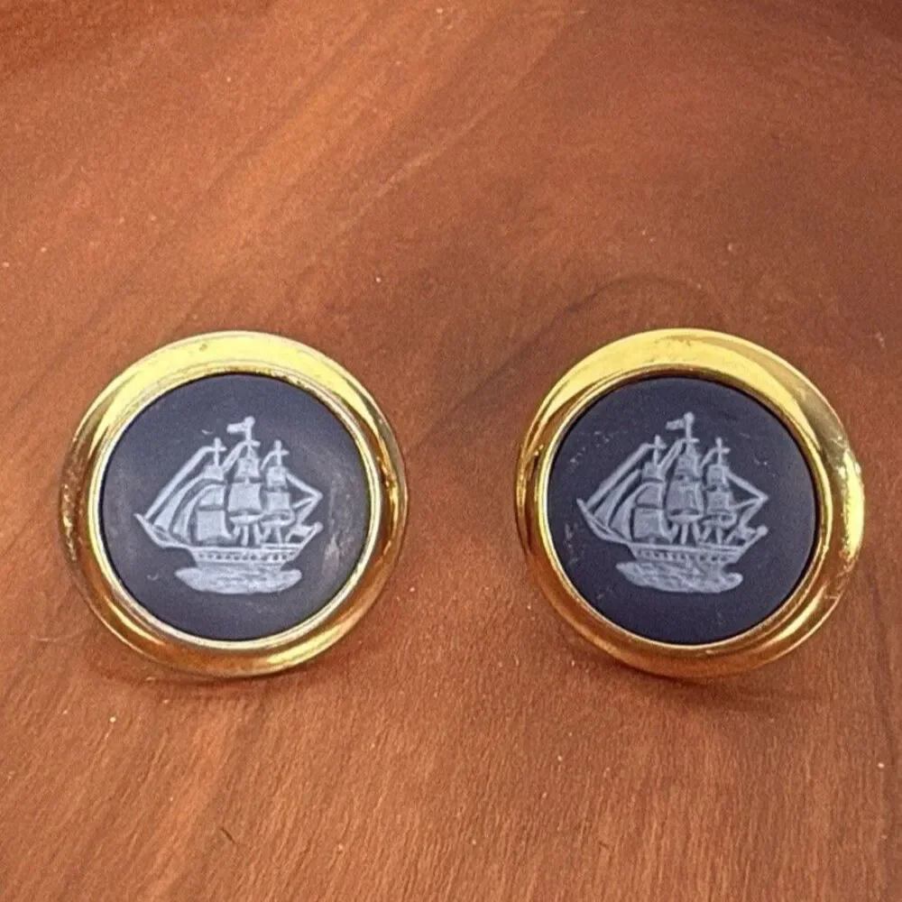 Wedgewood Sailing Ship Cufflinks 5 Micron Gold Plated Jasperware England Classic